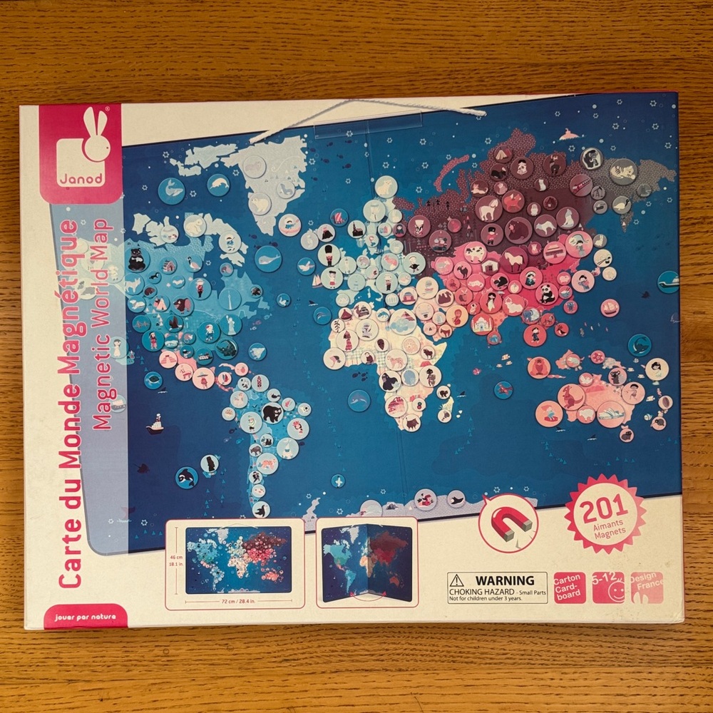 Janod Magnetic World Map Board